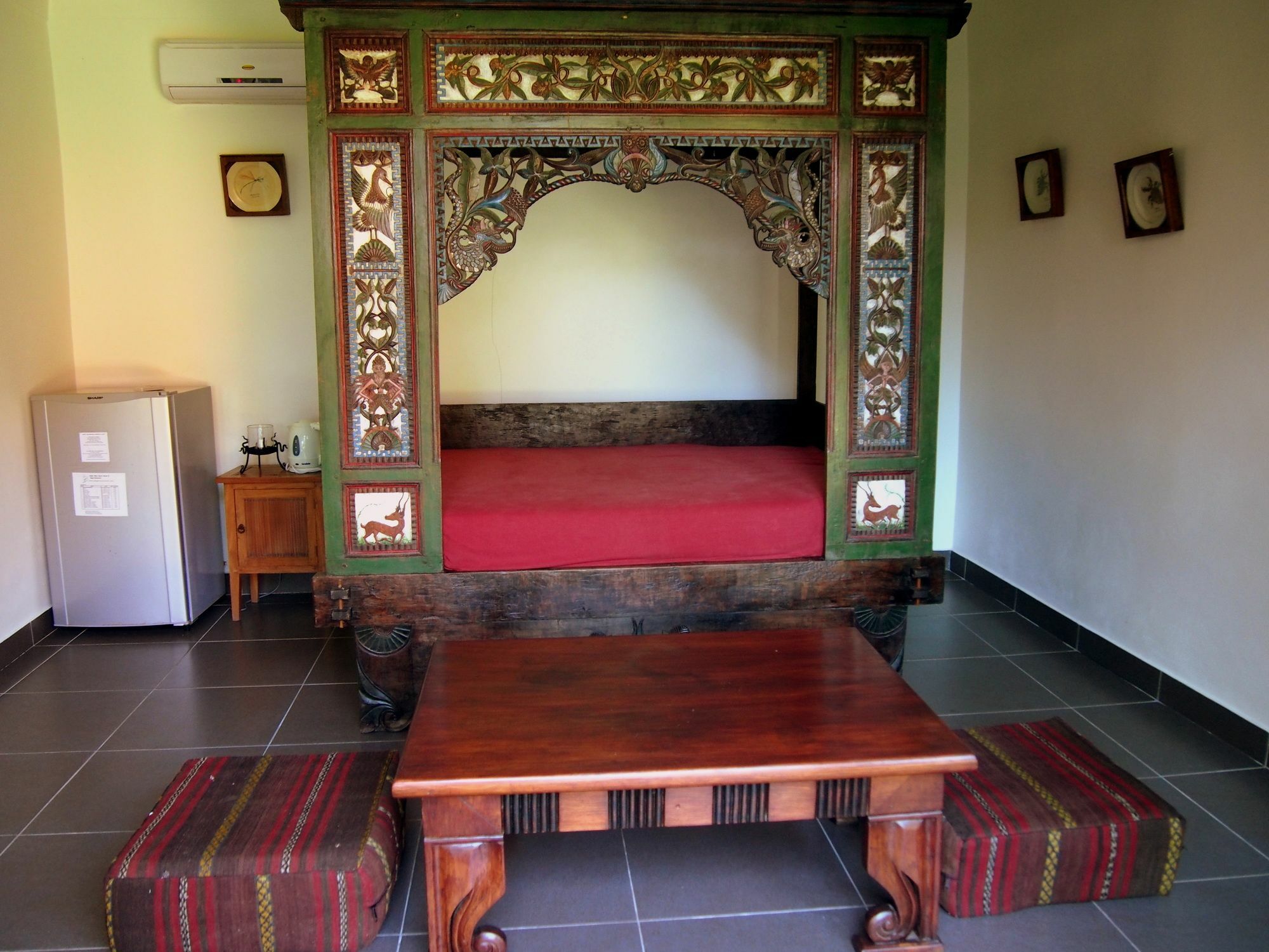 Gajah Mina Beach Resort Selemadeg  Extérieur photo