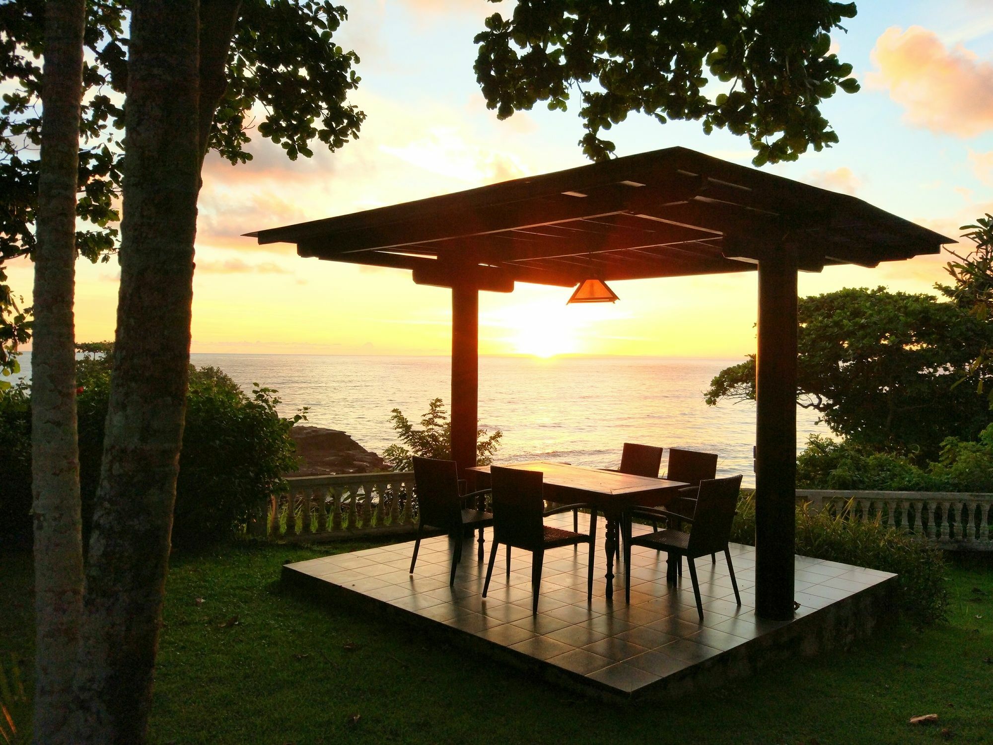 Gajah Mina Beach Resort Selemadeg  Extérieur photo