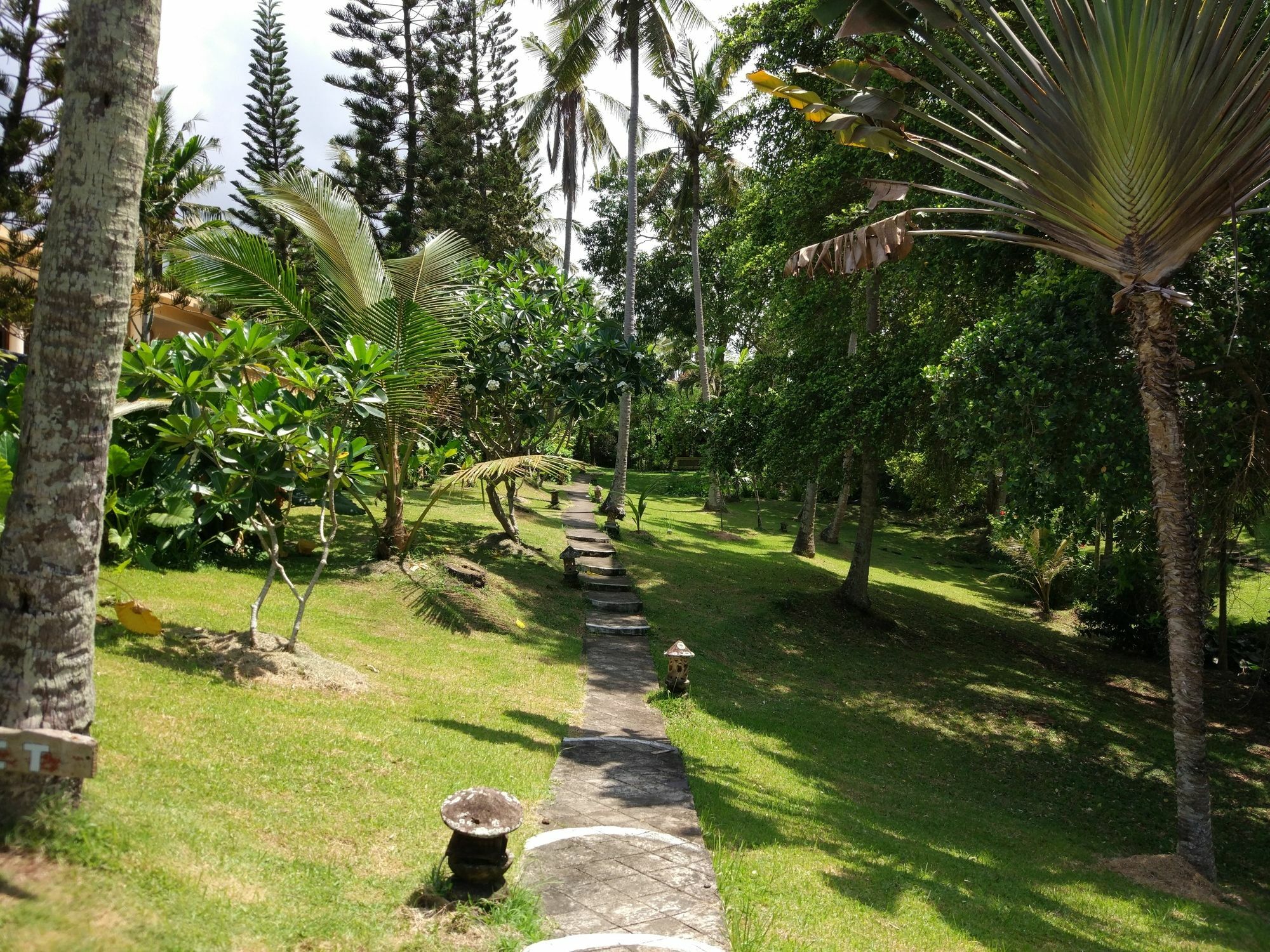 Gajah Mina Beach Resort Selemadeg  Extérieur photo
